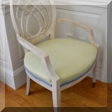 F07. Set of 6 Henredon dining chairs. 40”h x 25”w x 22”d 